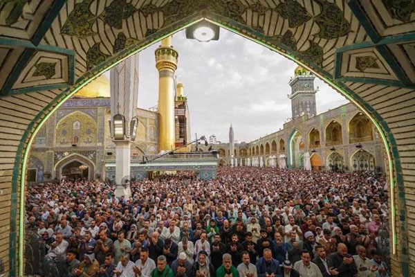 فضیلت نماز در جوار امیرالمومنین