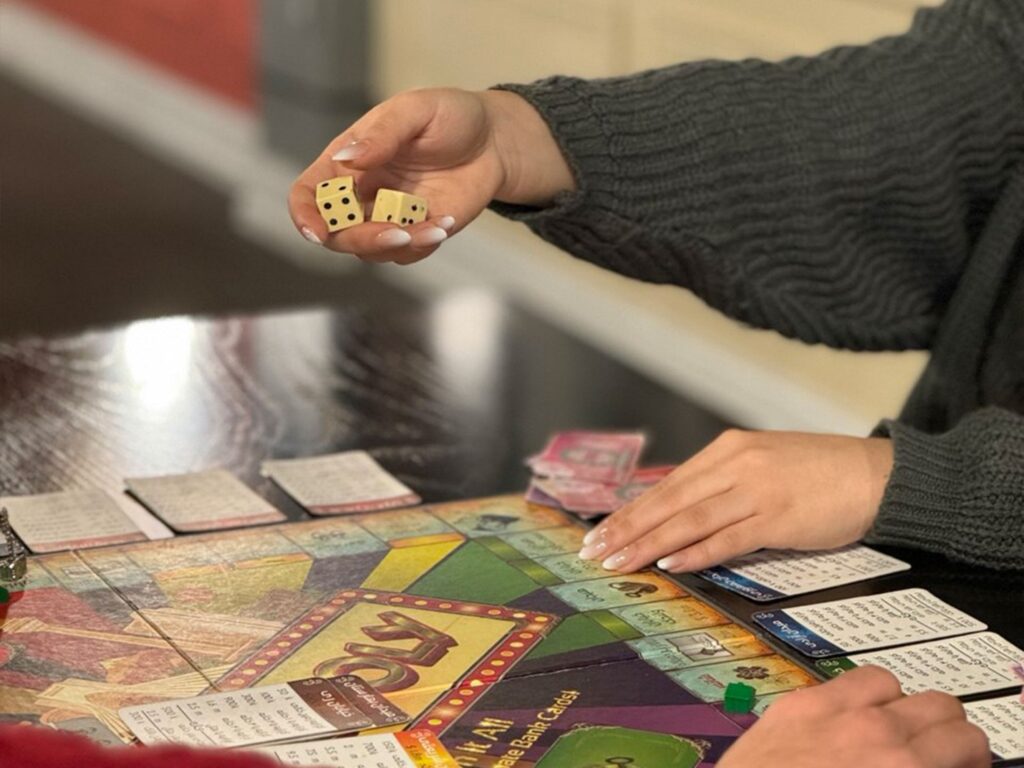 بردگیم کافه جوی بار