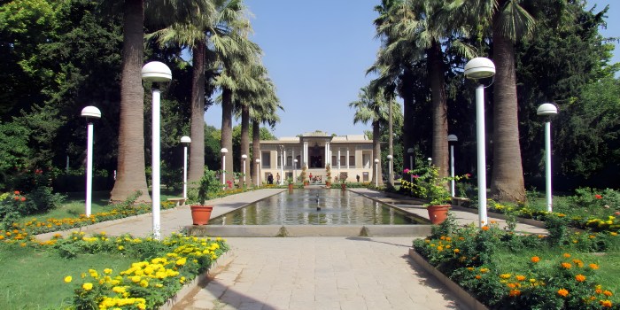 طبیعت و فضای سبز باغ گلشن