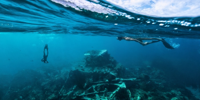 غواصی در گورستان کشتی ها؛ تجربه ای در عمق ۱۰ تا ۲۰ متر