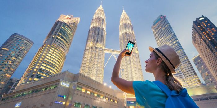 تأثیر سیاست بدون ویزا بر جذب گردشگران در مالزی