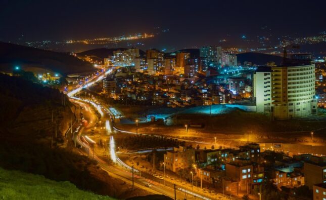 سنندج کجاست؟ راهنمای سفر به مرکز زیبای کردستان
