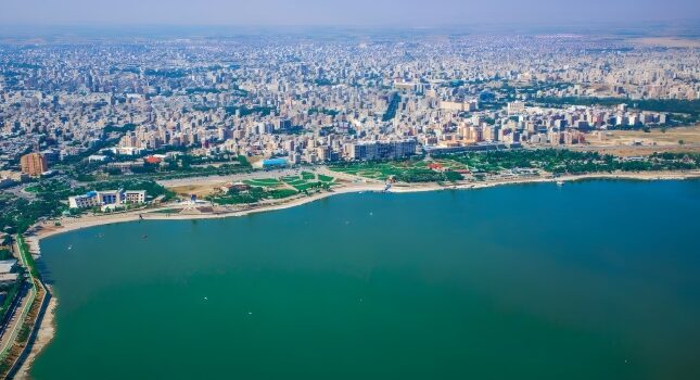 اردبیل کجاست؟ آشنایی با موقعیت جغرافیایی و جاذبه‌ های آن