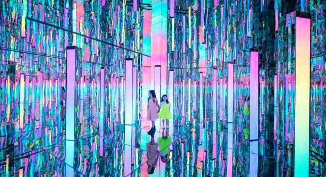 پارک مدرن آیا در دبی؛ دنیایی از نور، صدا و تخیل