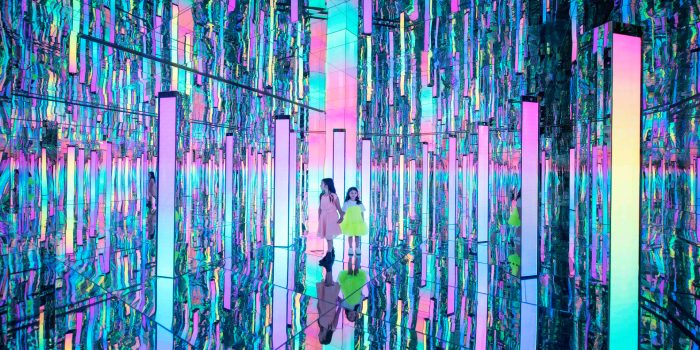 پارک مدرن آیا در دبی؛ دنیایی از نور، صدا و تخیل