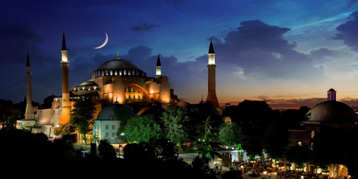 ایاصوفیه کجاست؟ تاریخچه، معماری و اهمیت گردشگری