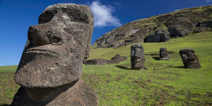 راز تازه‌ موآی‌ ها: آیا مجسمه‌ های غول‌ پیکر ایستر نتیجه‌ رقابت قبیله‌ ای بوده‌ اند؟
