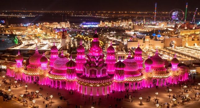 همه چیز درباره دهکده جهانی دبی