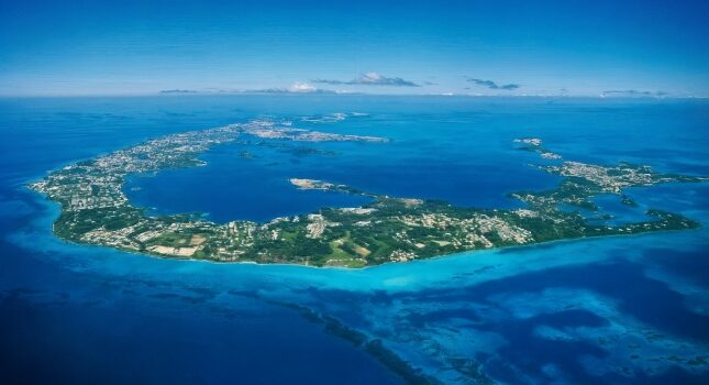 گورستان ۳۰۰ کشتی در مثلث برمودا: واقعیت های علمی پشت راز مشهور اقیانوس اطلس