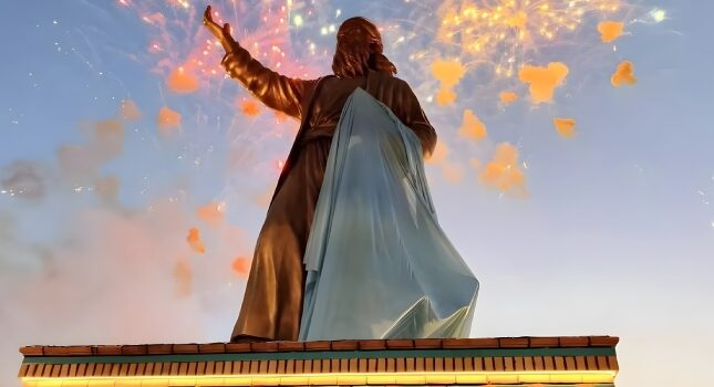 رونمایی از تندیس شمس تبریزی در خوی؛ جزئیات افتتاح بارگاه و ظرفیت های گردشگری